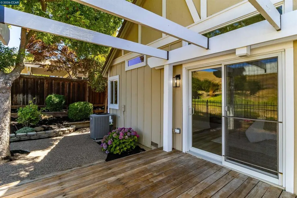 109 Crow Pl Clayton, CA 94517