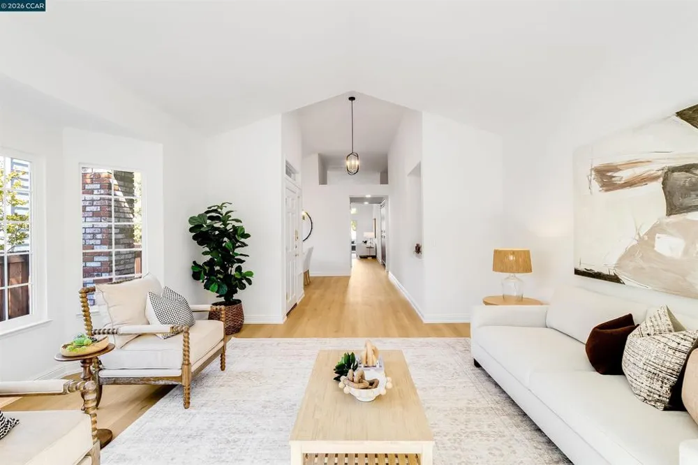 109 Crow Pl Clayton, CA 94517