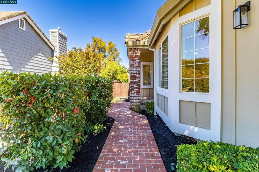 109 Crow Pl Clayton, CA 94517