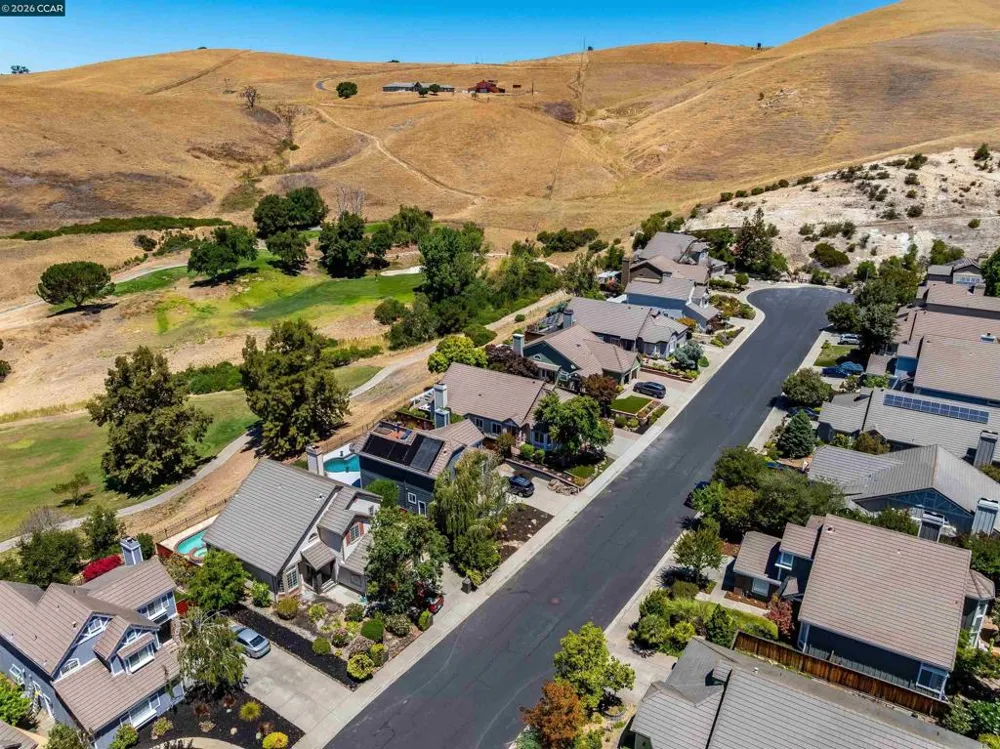 109 Crow Pl Clayton, CA 94517