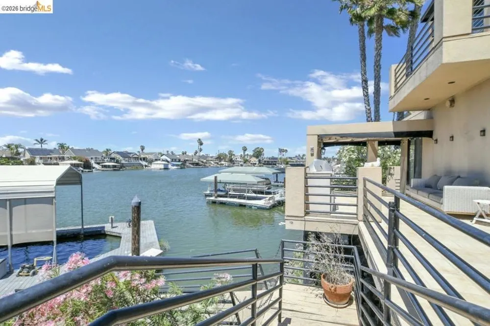 1957 Dolphin Pl Discovery Bay, CA 94505