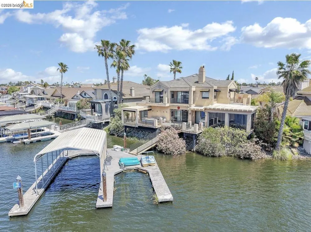 1957 Dolphin Pl Discovery Bay, CA 94505