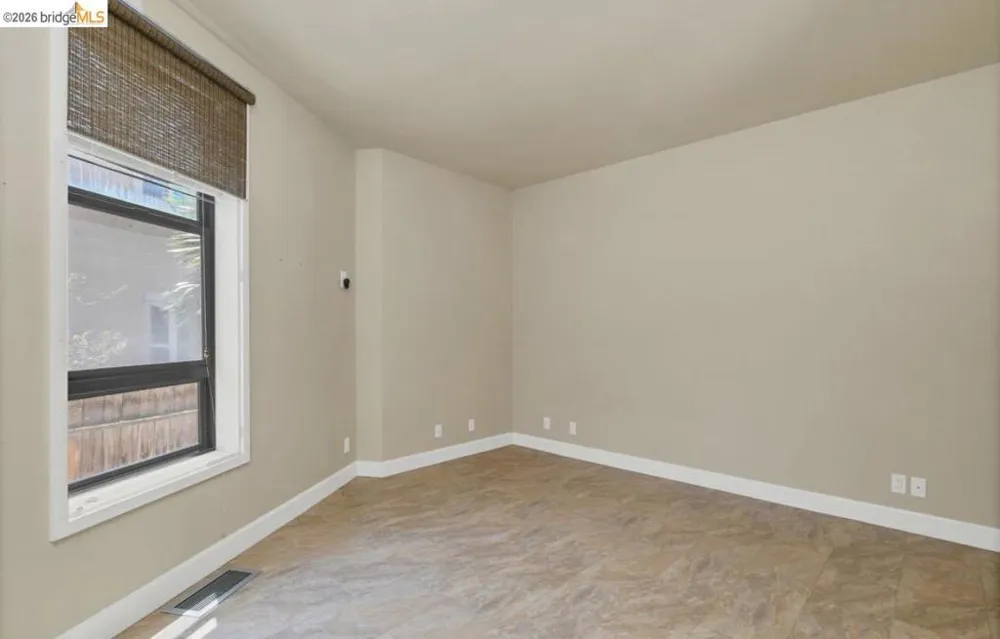 1957 Dolphin Pl Discovery Bay, CA 94505