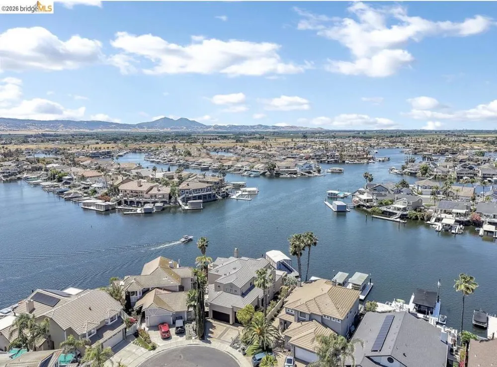 1957 Dolphin Pl Discovery Bay, CA 94505
