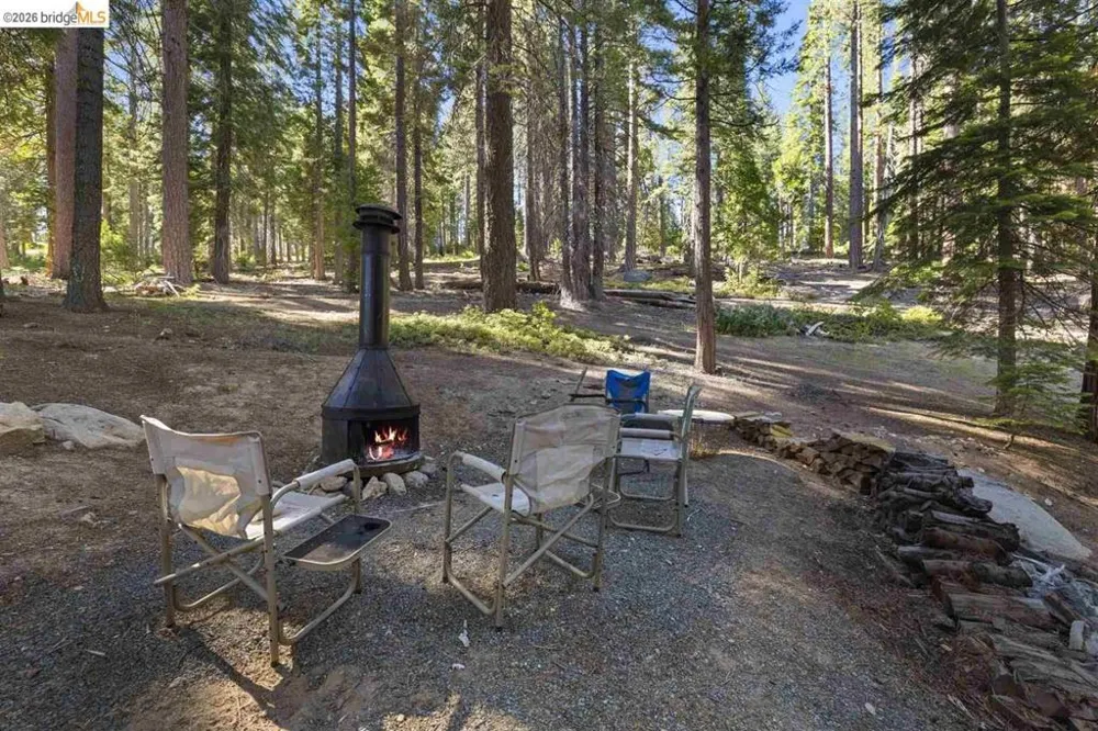73 Pinecrest Pinecrest, CA 95364
