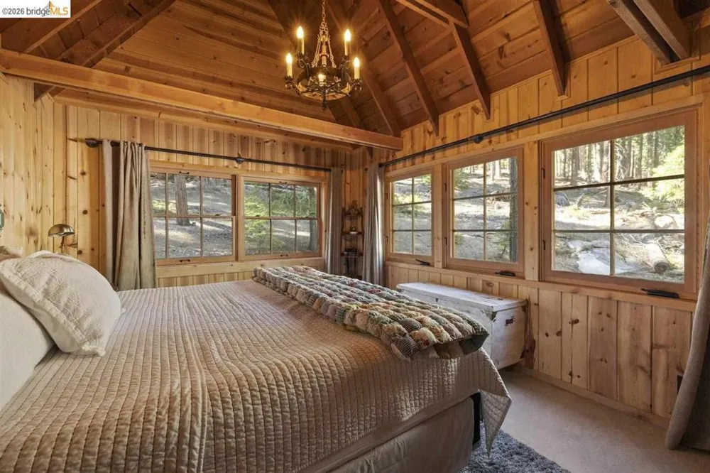73 Pinecrest Pinecrest, CA 95364