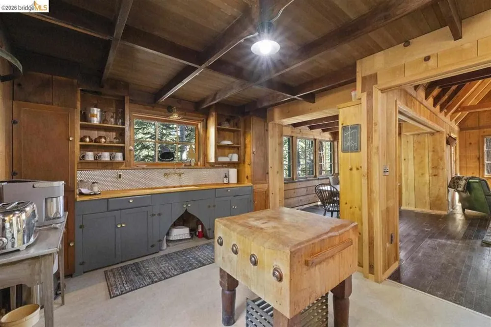 73 Pinecrest Pinecrest, CA 95364