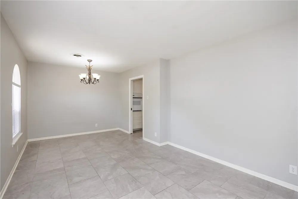 207 Blanco Drive Portland, TX 78374