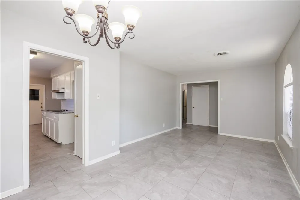 207 Blanco Drive Portland, TX 78374