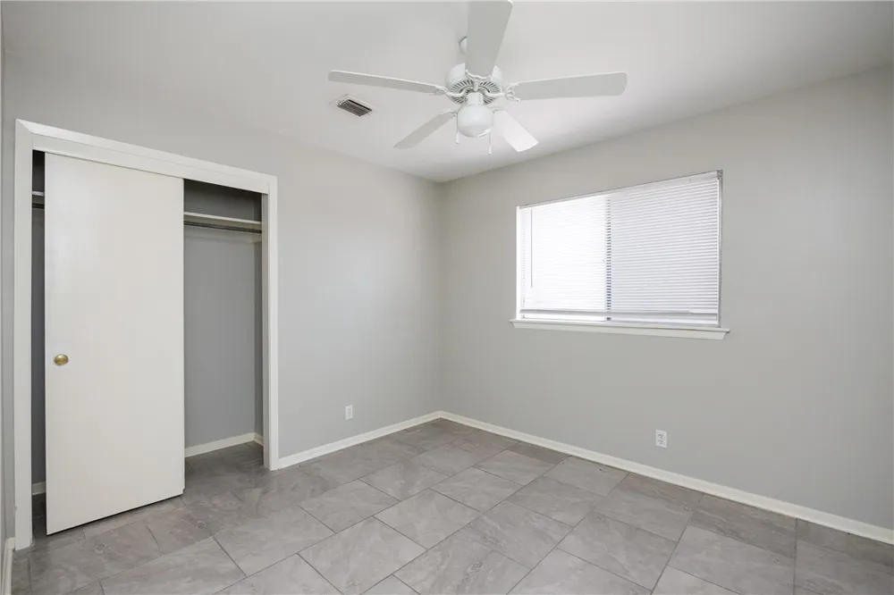 207 Blanco Drive Portland, TX 78374