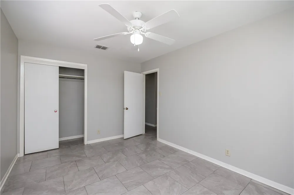 207 Blanco Drive Portland, TX 78374