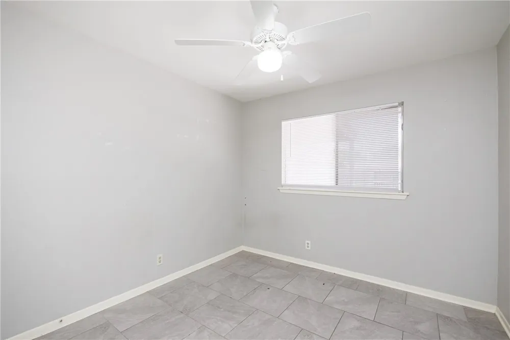 207 Blanco Drive Portland, TX 78374