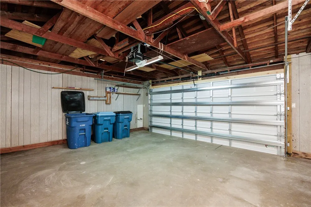 207 Blanco Drive Portland, TX 78374
