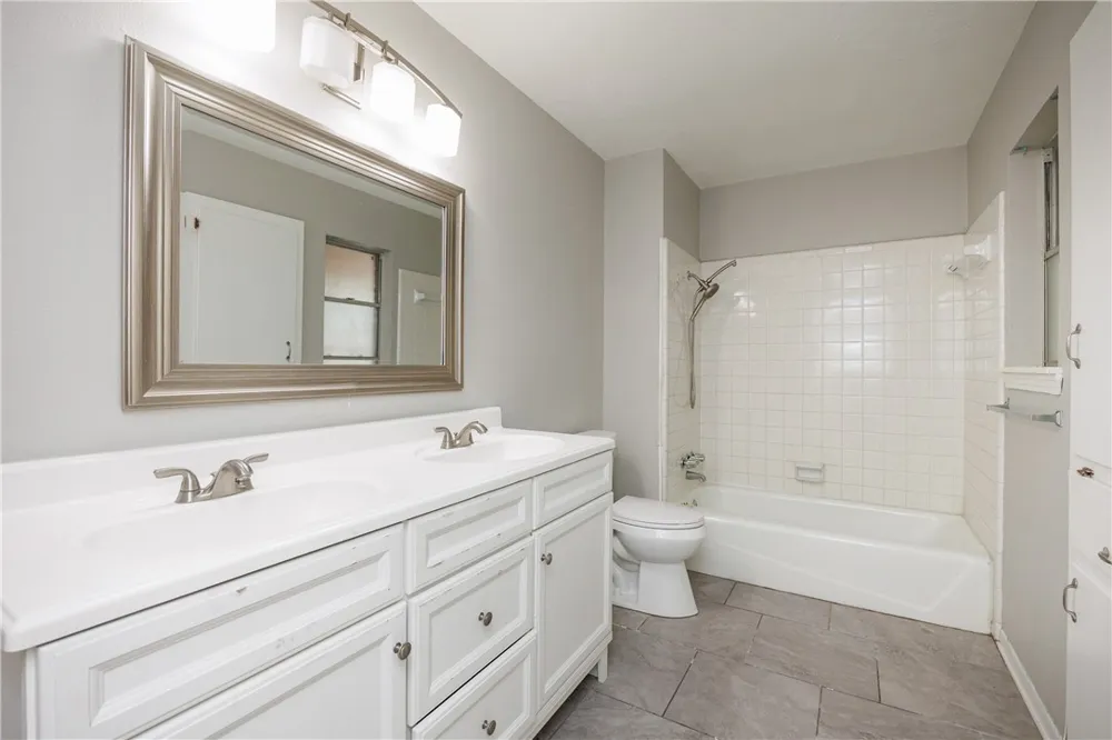 207 Blanco Drive Portland, TX 78374