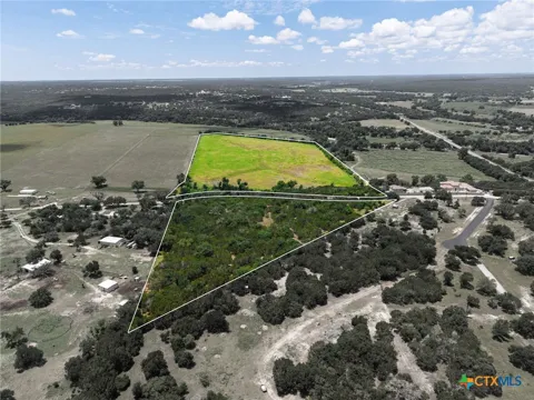 CR 221