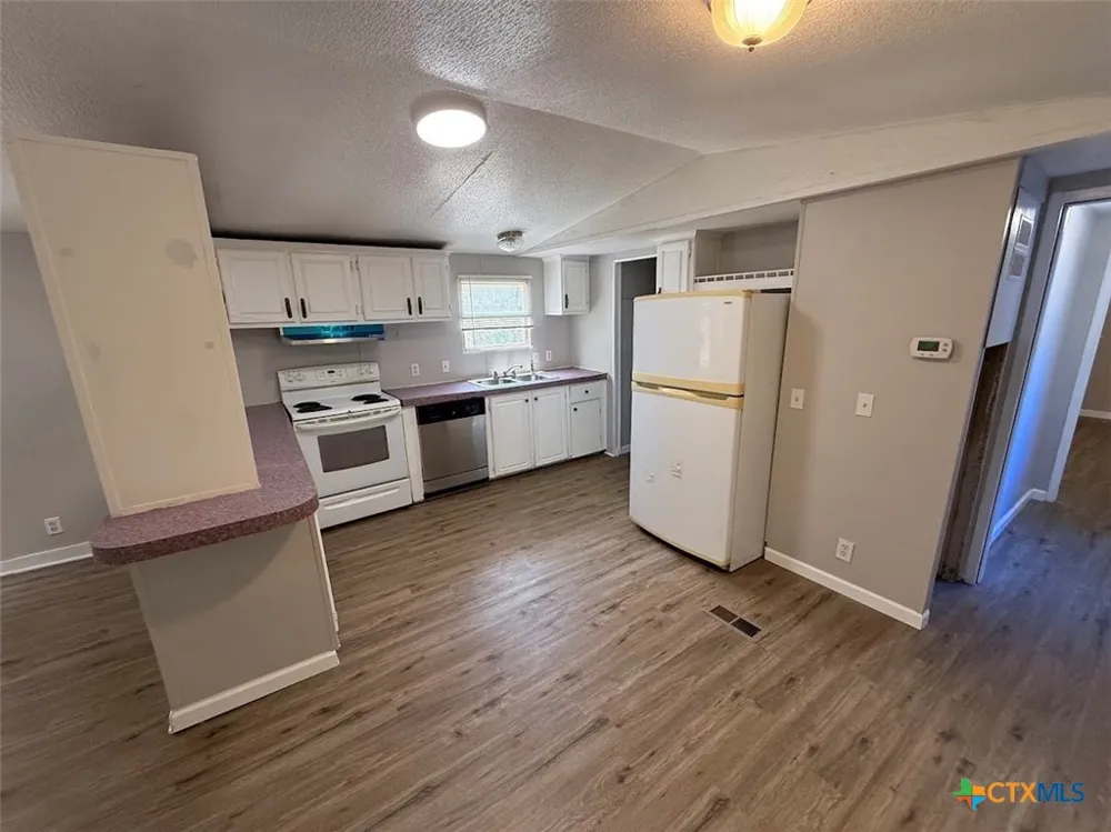 341 Buck Trail Canyon Lake, TX 78133