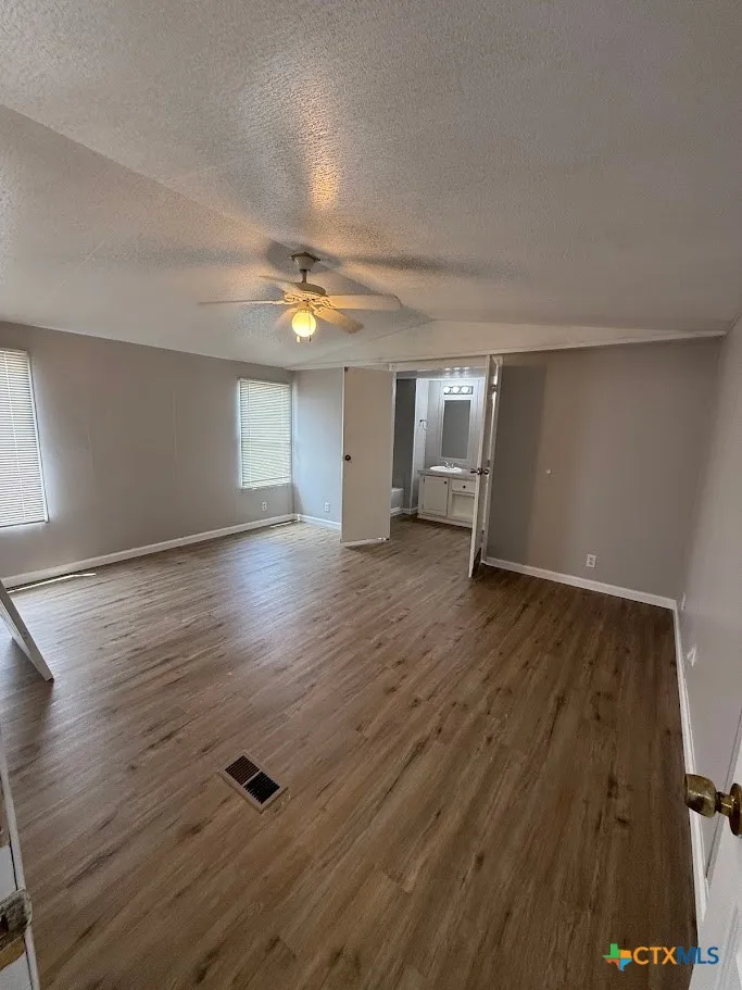 341 Buck Trail Canyon Lake, TX 78133