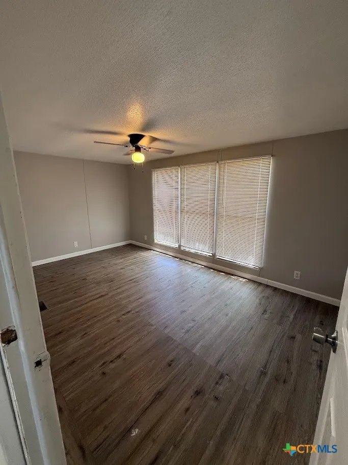 341 Buck Trail Canyon Lake, TX 78133