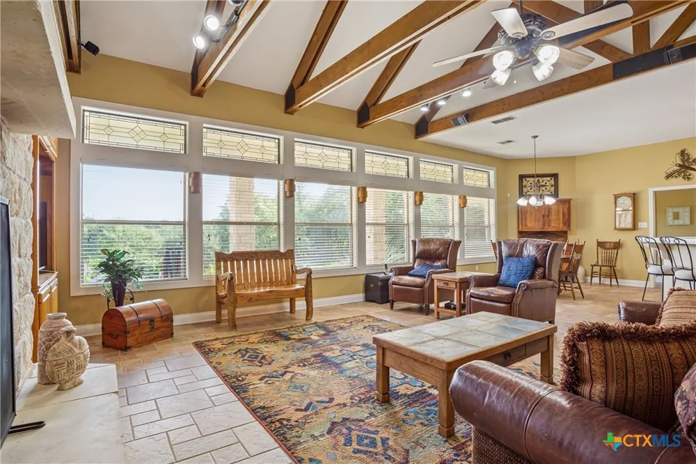13730 Settlements Road Salado, TX 76571