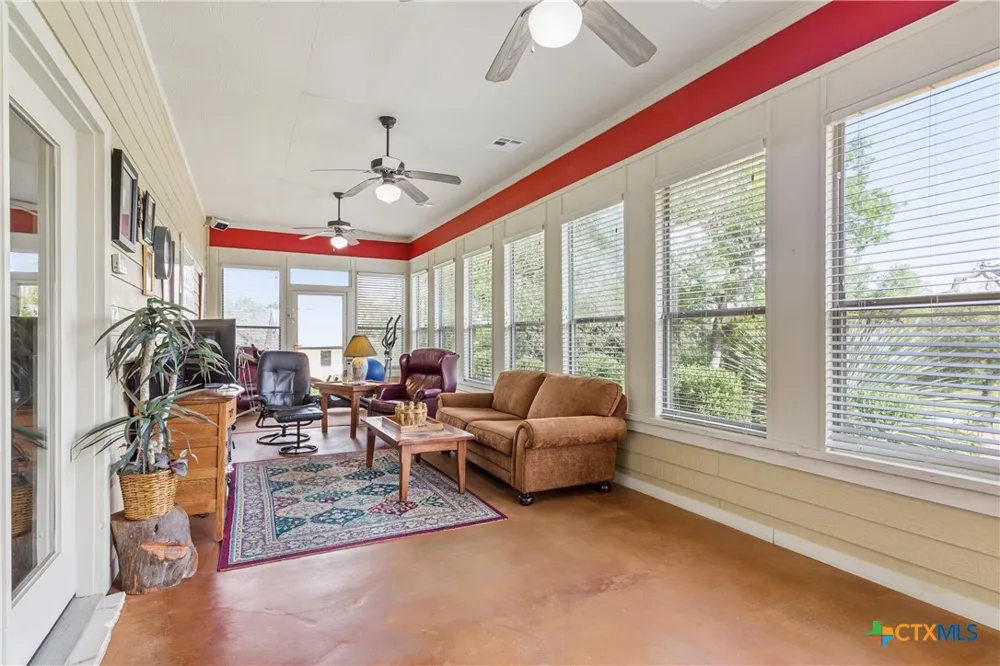 13730 Settlements Road Salado, TX 76571