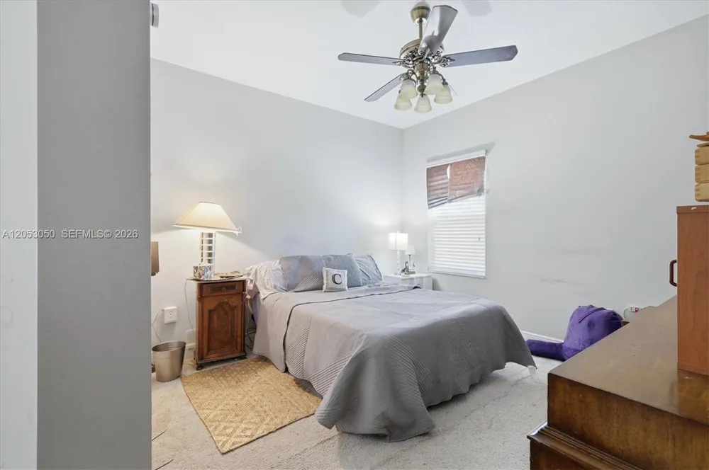 1109 THORNBURY DR Other City - In The State Of Florida, FL 34219
