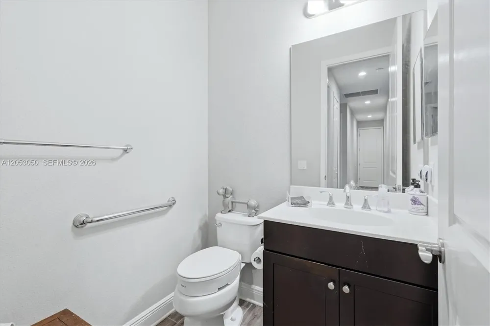 1109 THORNBURY DR Other City - In The State Of Florida, FL 34219