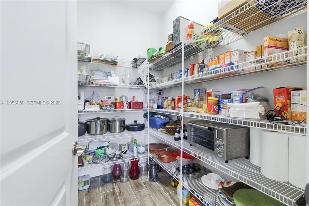 1109 THORNBURY DR Other City - In The State Of Florida, FL 34219