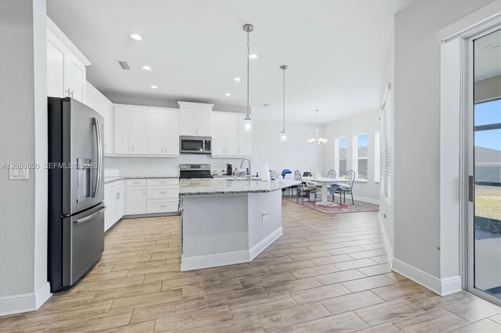 1109 THORNBURY DR Other City - In The State Of Florida, FL 34219