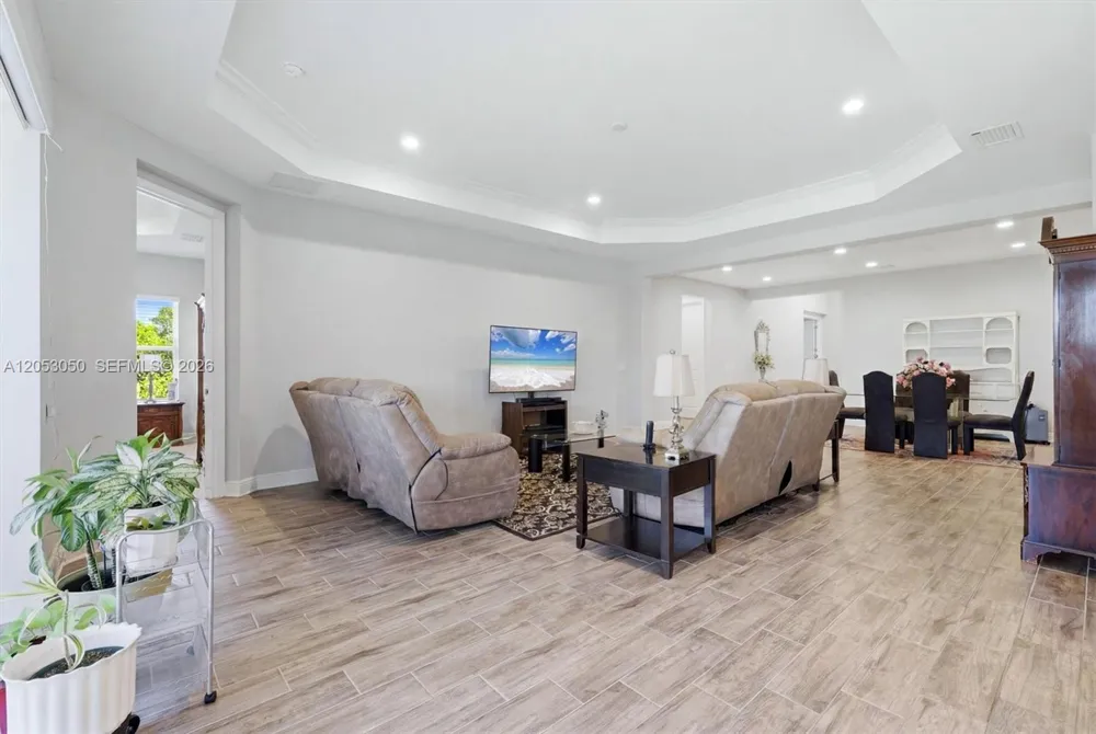 1109 THORNBURY DR Other City - In The State Of Florida, FL 34219
