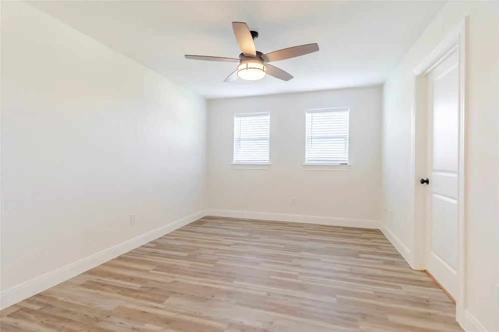 112 Callie Street Smithville, TX 78957