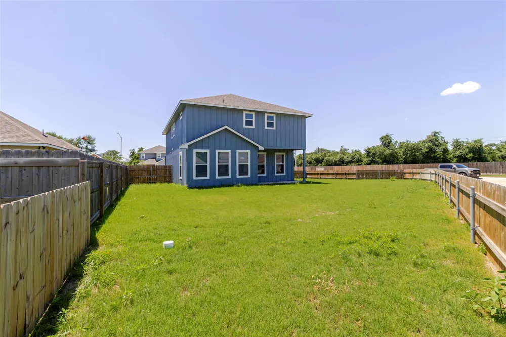 112 Callie Street Smithville, TX 78957