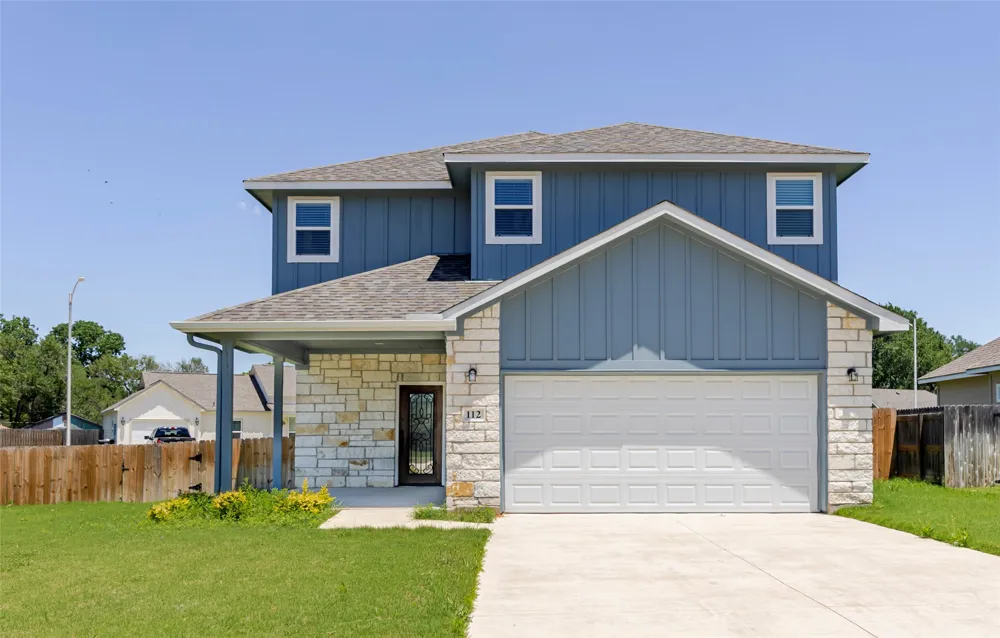 112 Callie Street Smithville, TX 78957