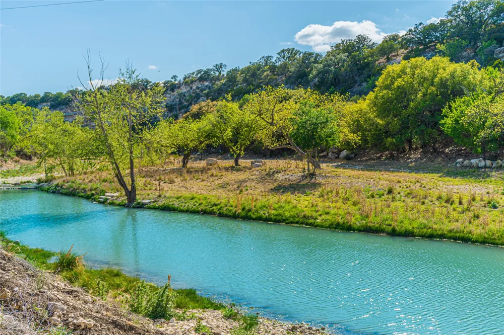 1627 Seven Springs Drive Junction, TX 76849