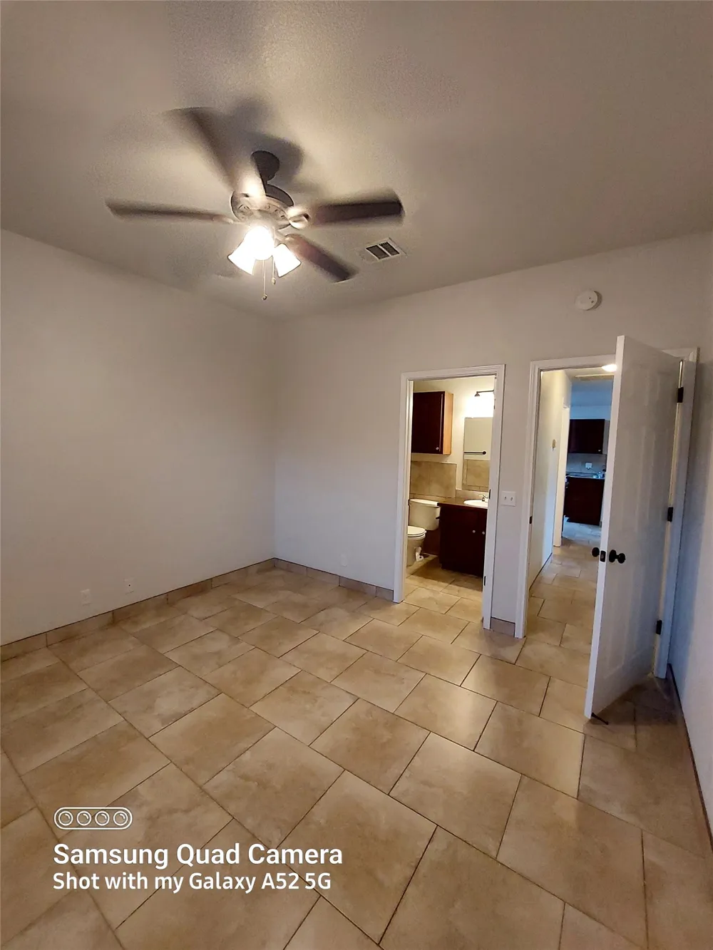 2505 S Oak Lane #B Georgetown, TX 78628