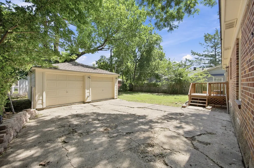 1405 Inwood Boulevard Garland, TX 75042