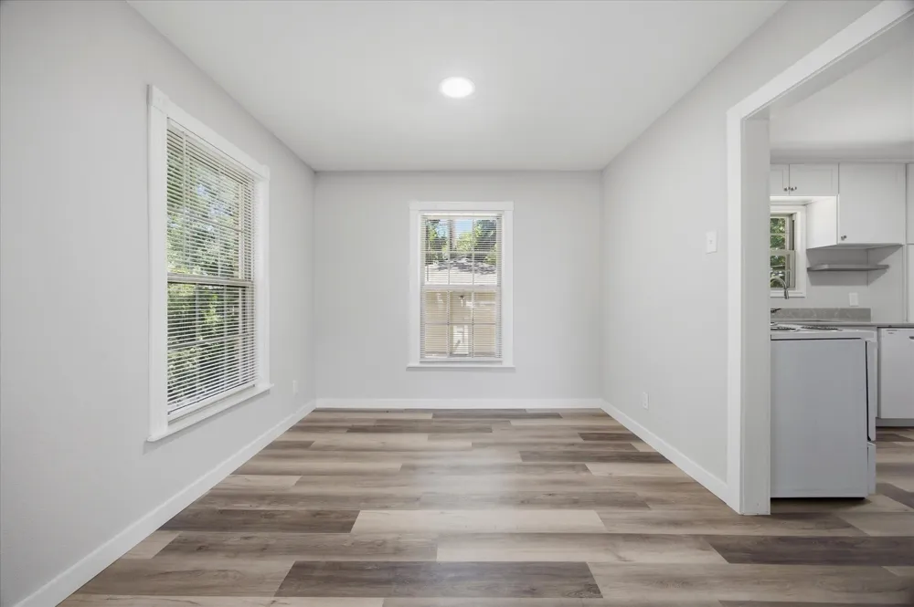 1405 Inwood Boulevard Garland, TX 75042