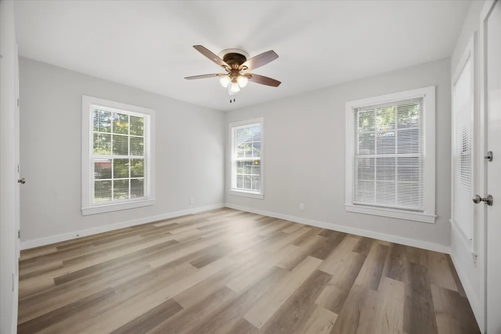 1405 Inwood Boulevard Garland, TX 75042