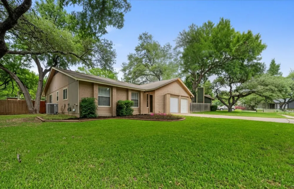 9012 Texas Sun Drive Austin, TX 78748