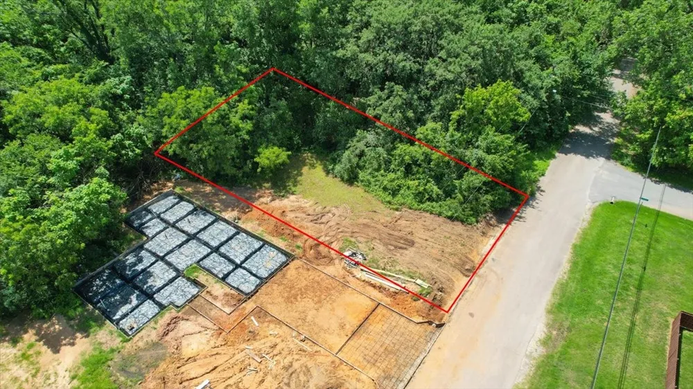 2560 S Scullin Avenue Denison, TX 75020