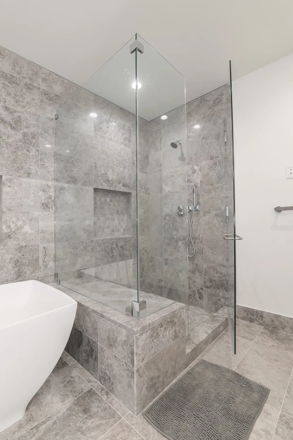 7901 Windrose Avenue #1001 Plano, TX 75024