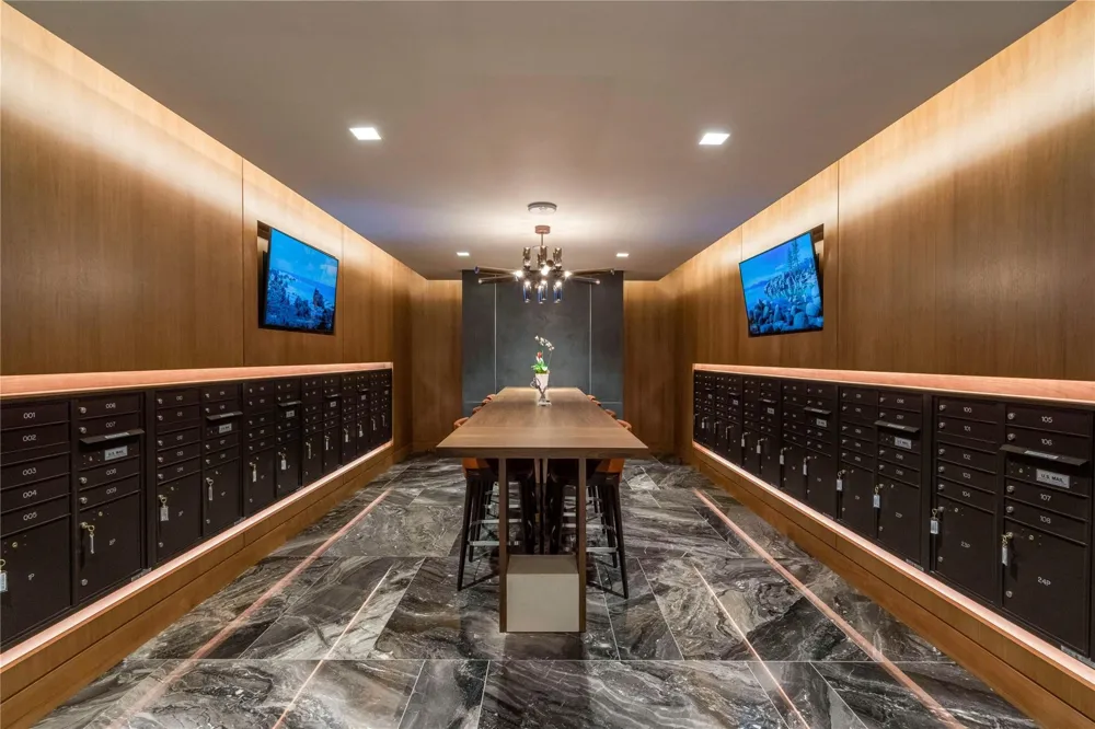 7901 Windrose Avenue #1001 Plano, TX 75024