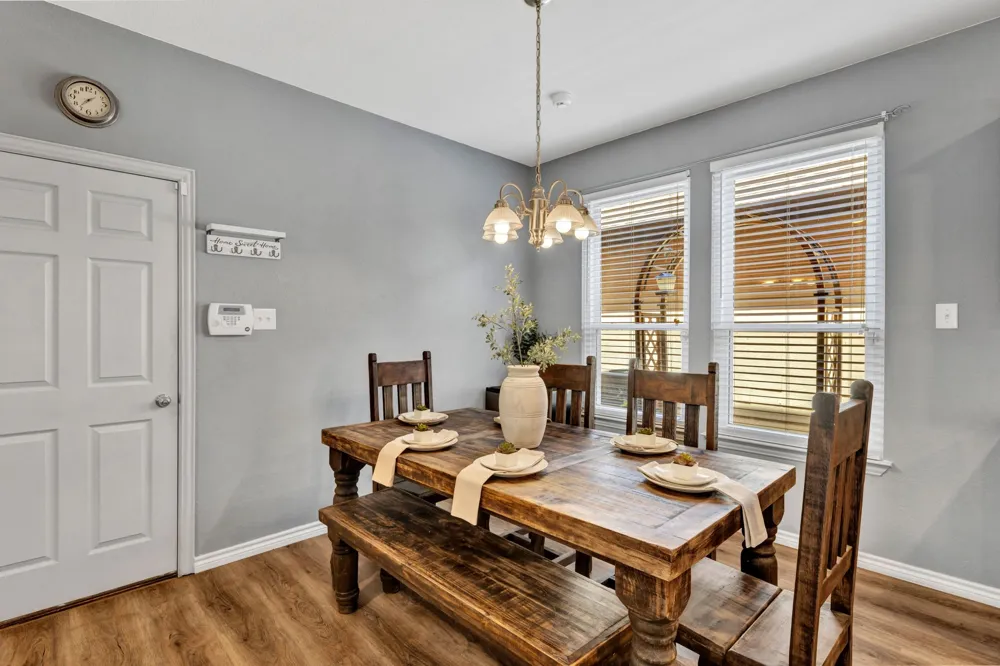 1621 Jasmine Trail Savannah, TX 76227