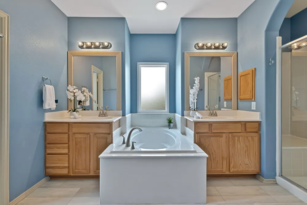 1621 Jasmine Trail Savannah, TX 76227