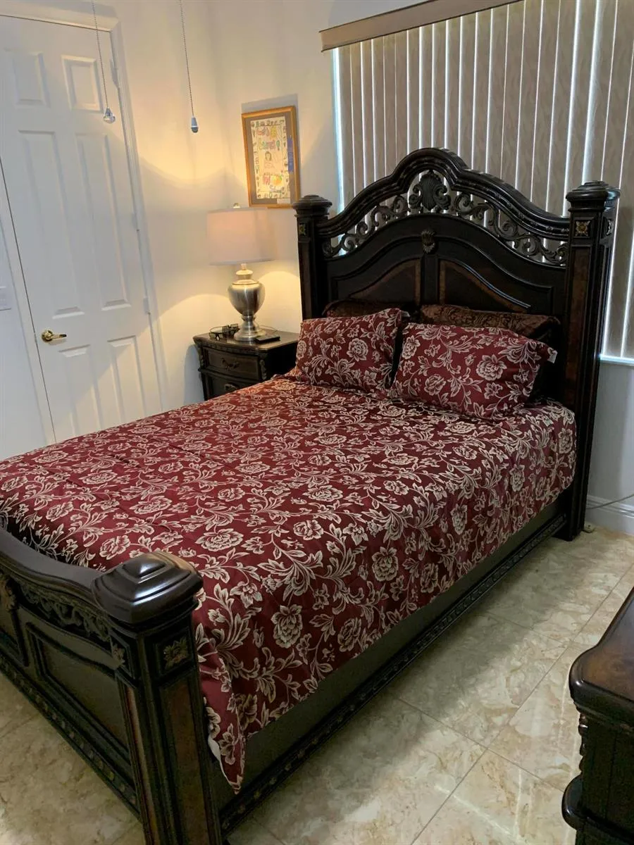 11889 Osprey Point CIRCLE Circle Wellington, FL 33449