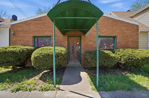 902 Crawford Street