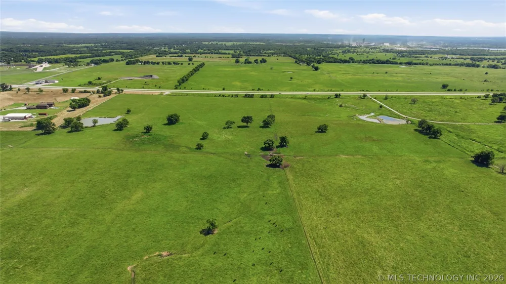 43 E Hwy 20 Pryor, OK 74361