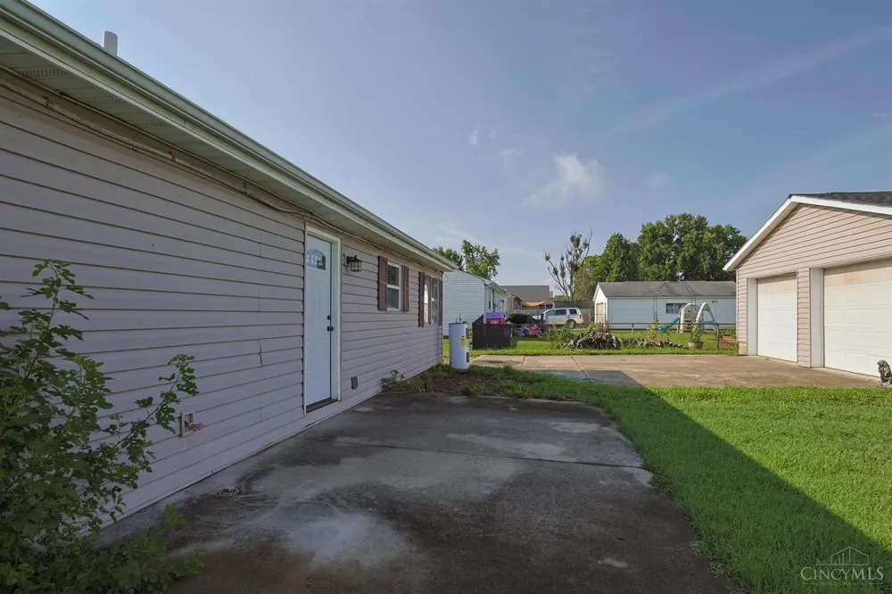 907 Arthur Street Trenton, OH 45067