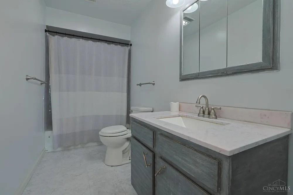 907 Arthur Street Trenton, OH 45067