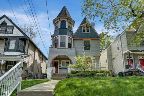 2546 Ingleside Avenue #2