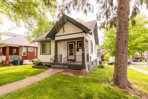 1031 Schiff Avenue #1